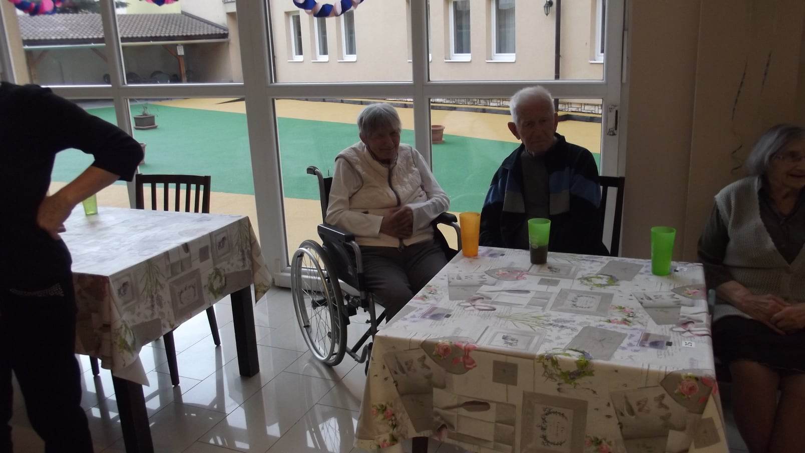 Nyugdíjas gondozása Nyugdíjas gondozása